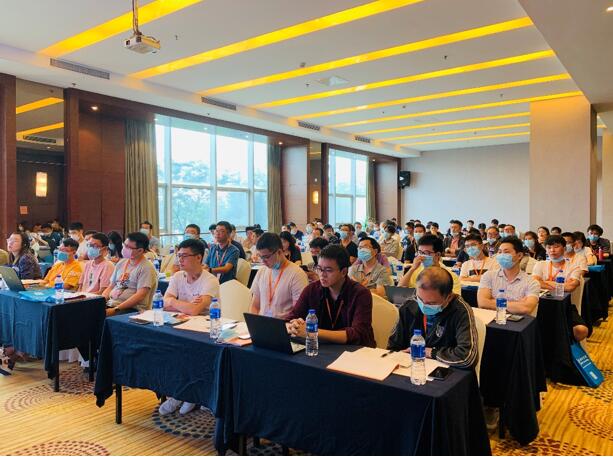 培训现场图:学员们认真聆听讲师授课